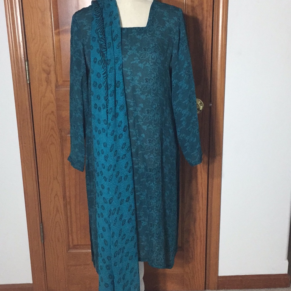 100% Chiffon Pakistani Shalwar Kameez Teal